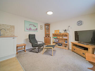 Picture 10